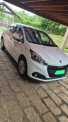 PEUGEOT 208 1.2 ACTIVE 12V FLEX 4P MANUAL PEUGEOT 208 1.2 ACTIVE 12V FLEX 4P MANUAL